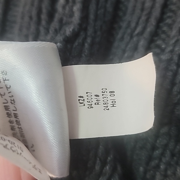 Eddie Bauer navy blue cable knit sweater size large - Picture 12 of 13